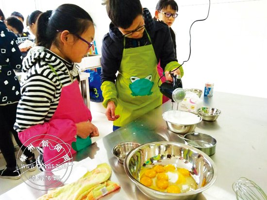 �ߺ��ֵ�����ѧУ�� �決����������ζ