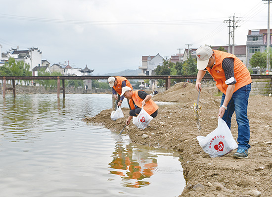 �ùܺӻ�ˮεȻ�ɷ�