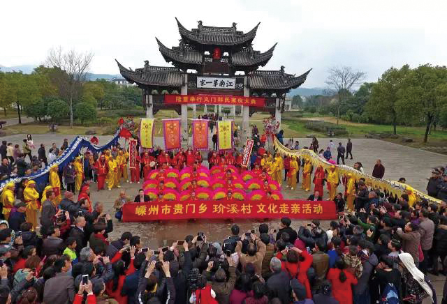 ���ūdϪ�Ļ������ֽ������ϵ�һ�ҡ�