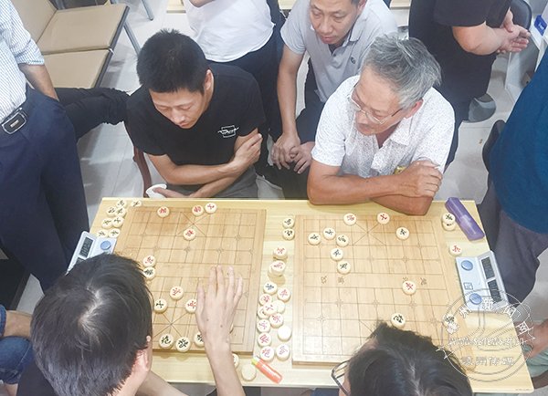 尮߽